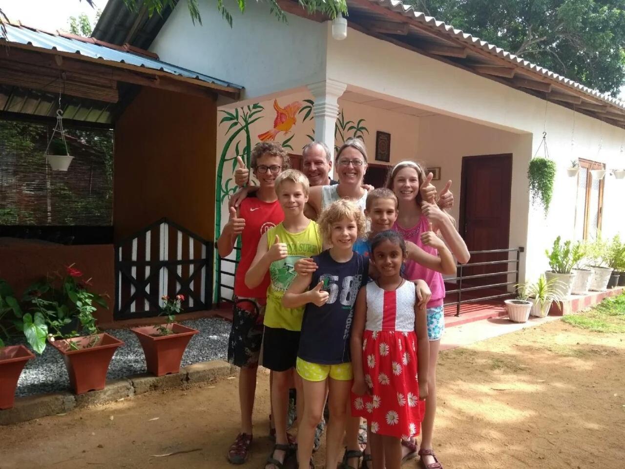 Pawansa Home Stay Habarana Bagian luar foto
