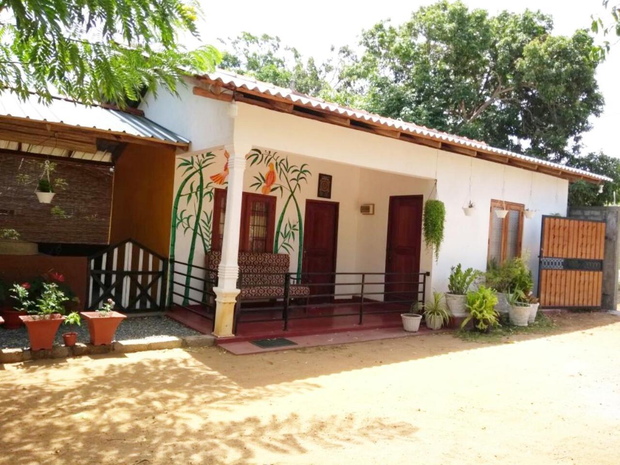 Pawansa Home Stay Habarana Bagian luar foto